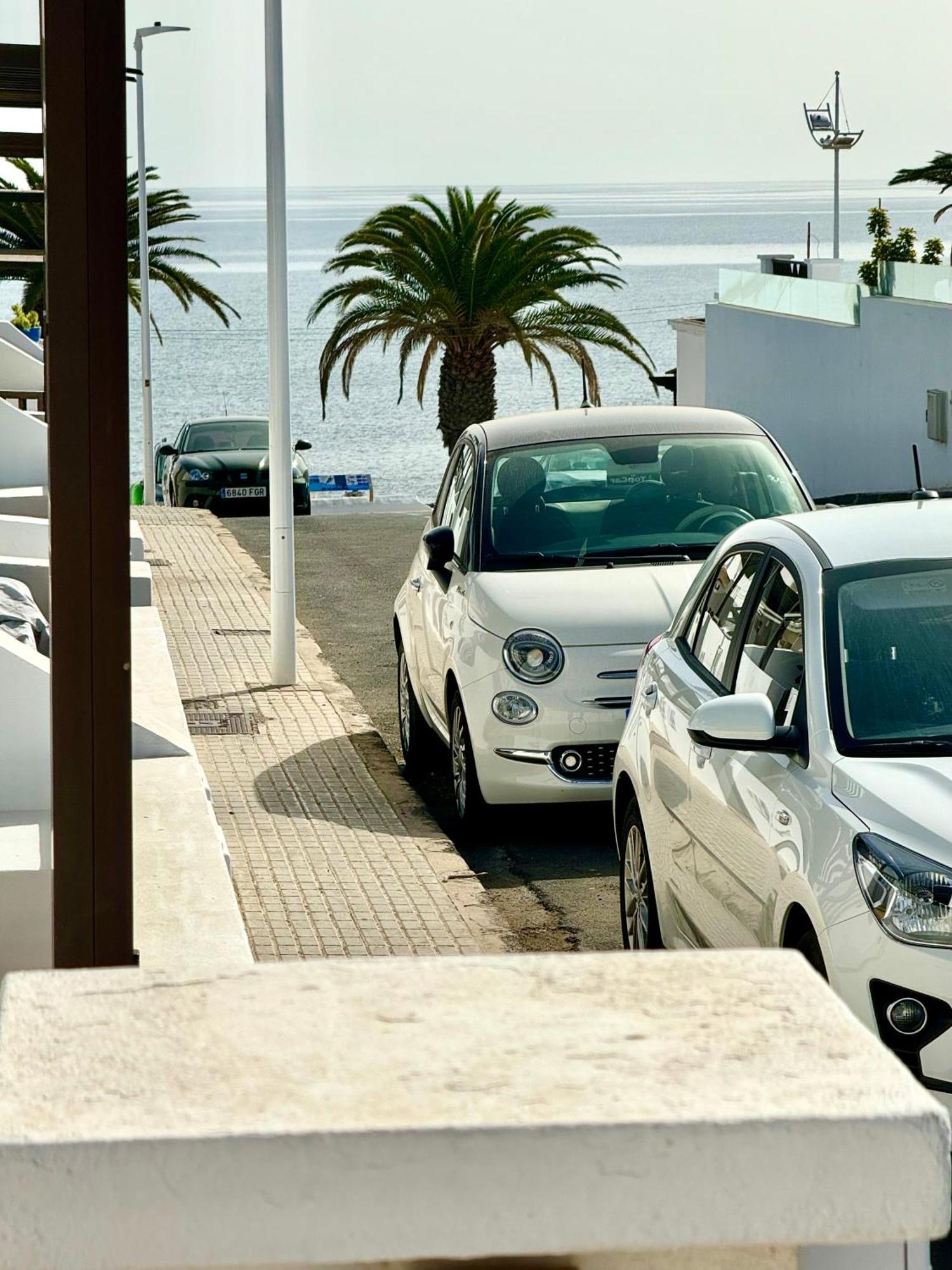 Luxury Beach Apartments II Playa Honda  Exterior photo